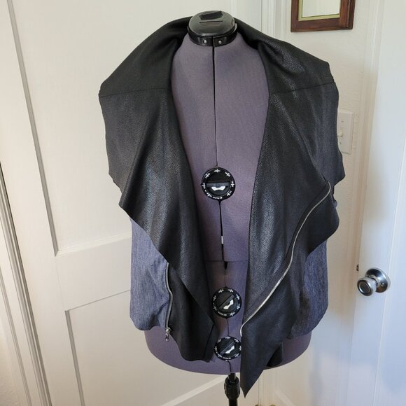 Karen Kane Vest Womens Plus 2X Blue Denim Black Faux Leather Moto Made in USA - Picture 13 of 14